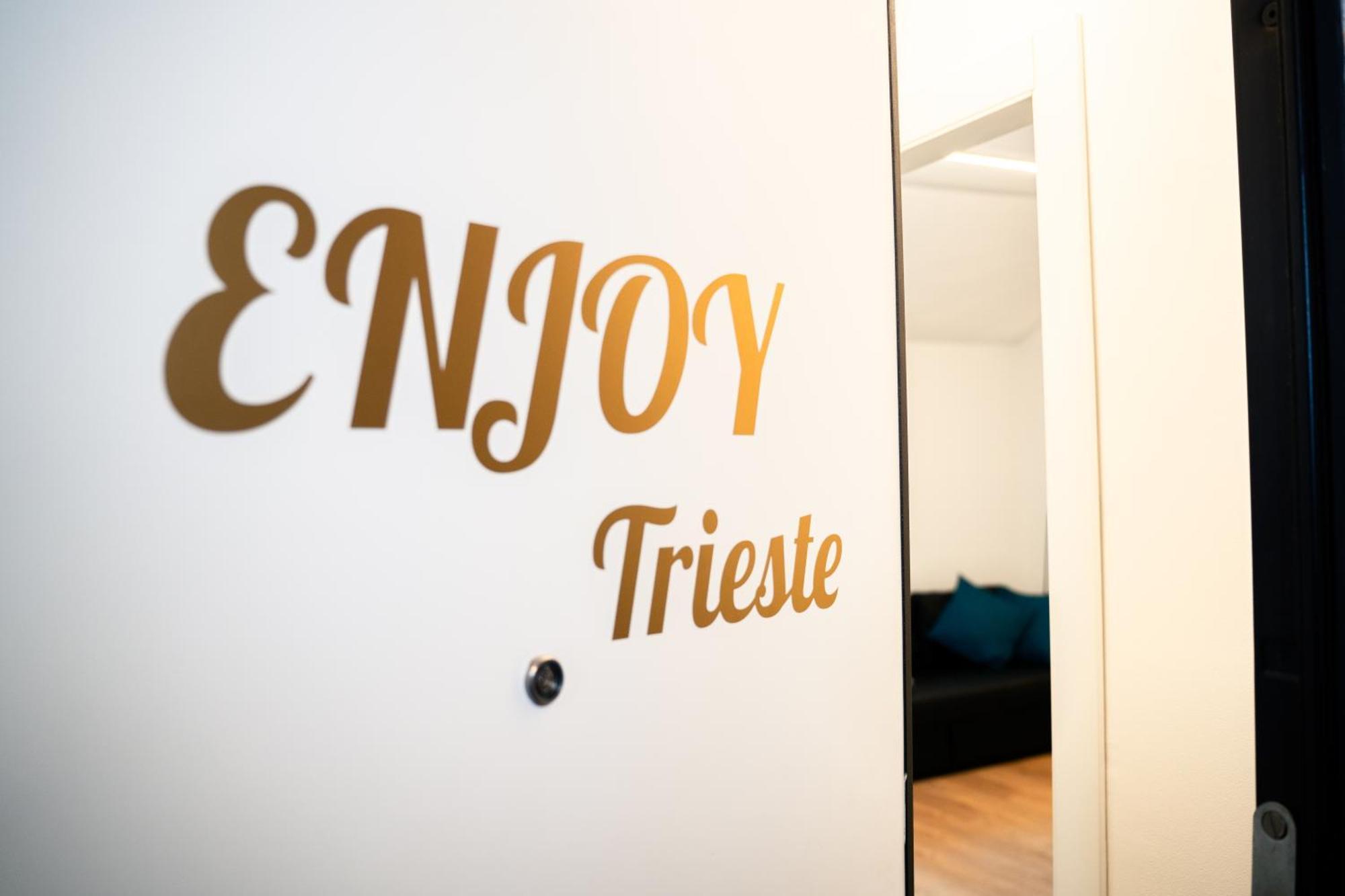 Enjoy Trieste In The City Center Kültér fotó